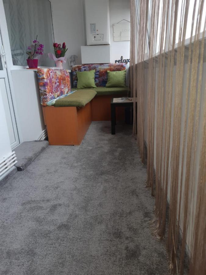 Hellen Apartament Targoviste Ngoại thất bức ảnh